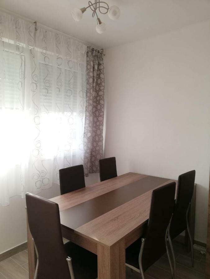 Apartment White Pula Exteriér fotografie